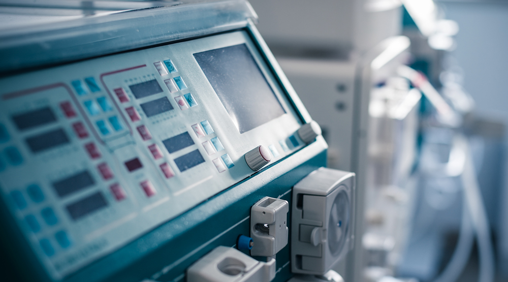 Dialysis treatment machine